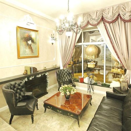 Excelsior Boutique Hotel ซินายา ภายนอก รูปภาพ