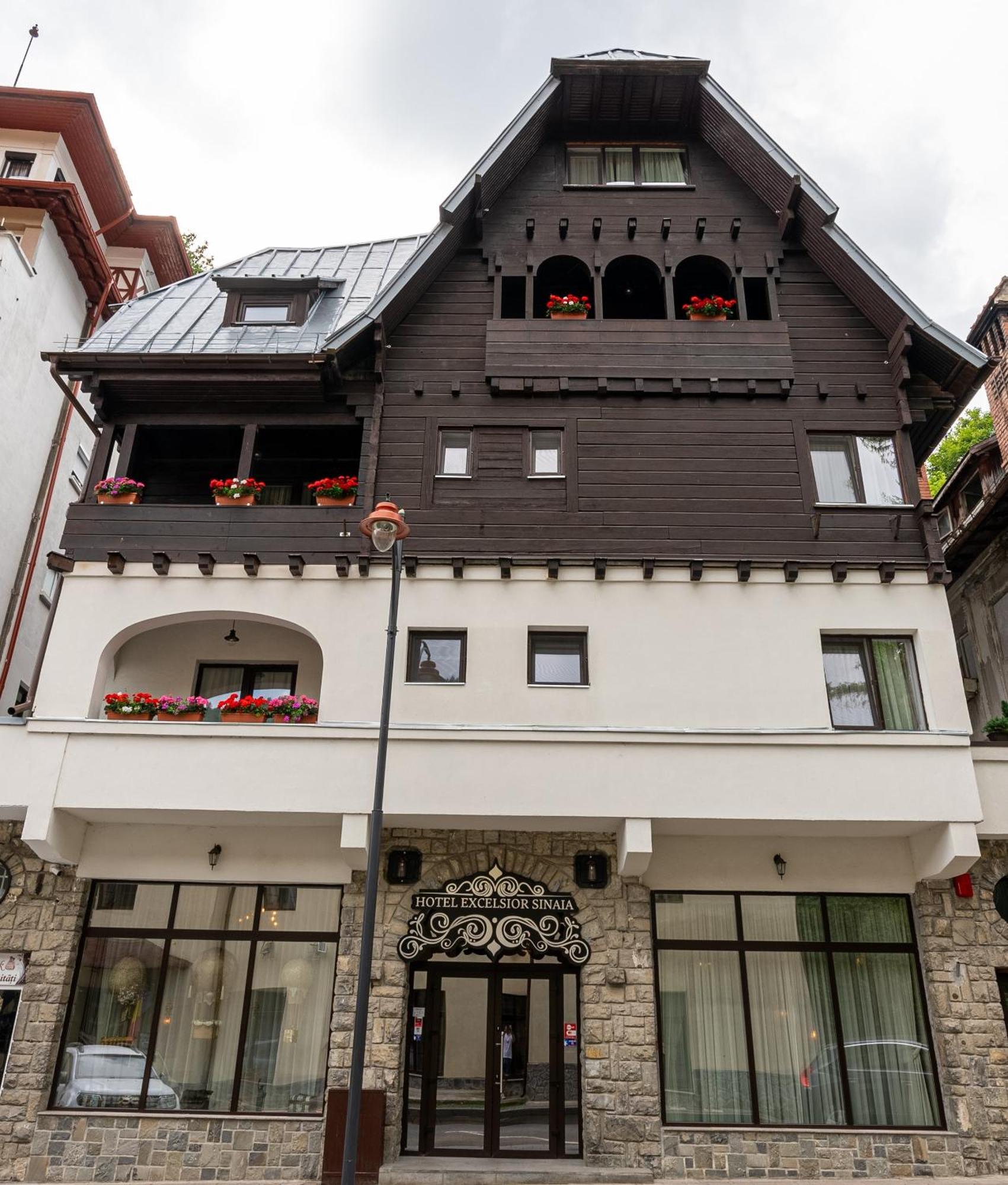 Excelsior Boutique Hotel ซินายา ภายนอก รูปภาพ