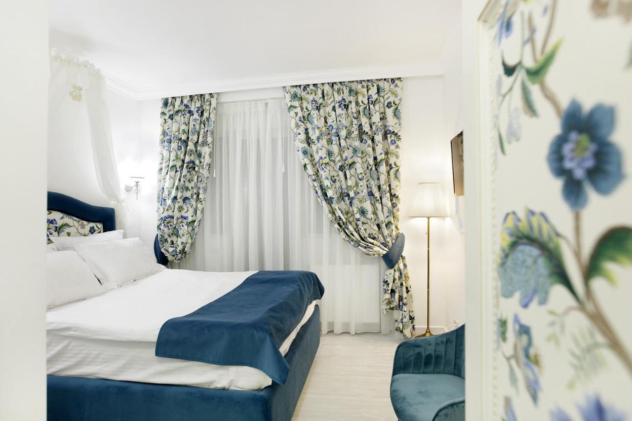 Excelsior Boutique Hotel ซินายา ภายนอก รูปภาพ
